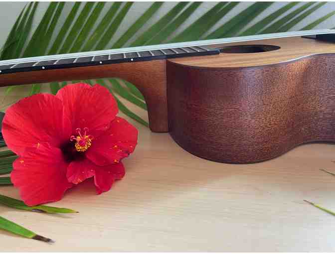 Hanalei Strings Ukulele