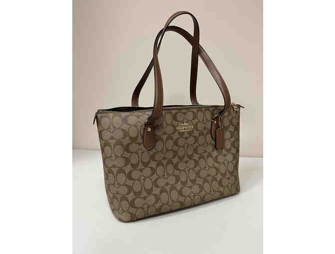 Coach Signature Tote - Photo 1
