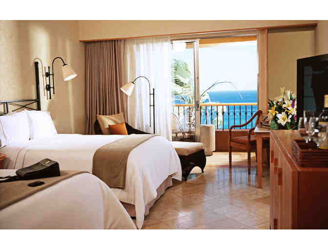 ALL INCLUSIVE 4 day/3 night stay for two at the Grand Fiesta Americano Los Cabos