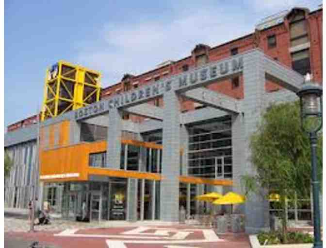 'Big' Family Membership to the Boston Children's Museum