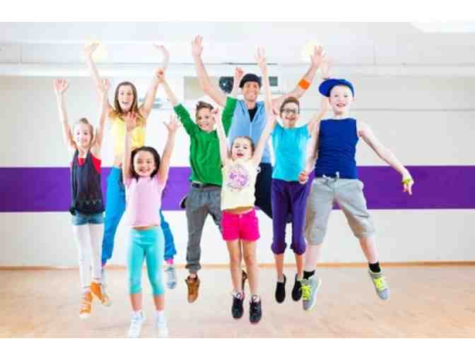 New Year's Family (up to 4 persons) Dance Workout Party from Stop, Drop and Dance!