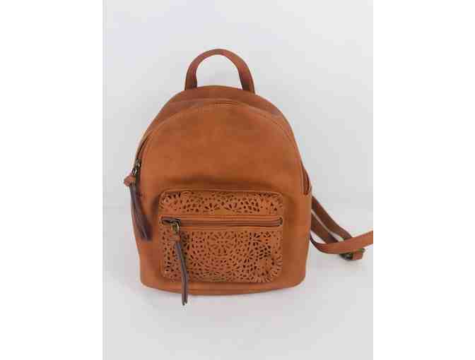 Arrow Rose Camel small backpack vegan leather