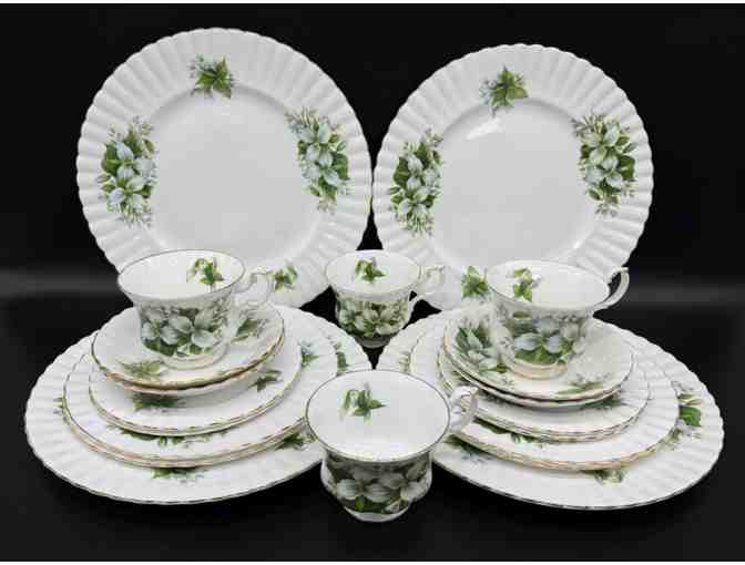 Royal Albert - Trillium - Dishes