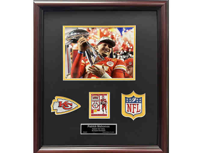 KC Superbowl Autographed Framed Photo - Patrick Mahomes - Photo 1