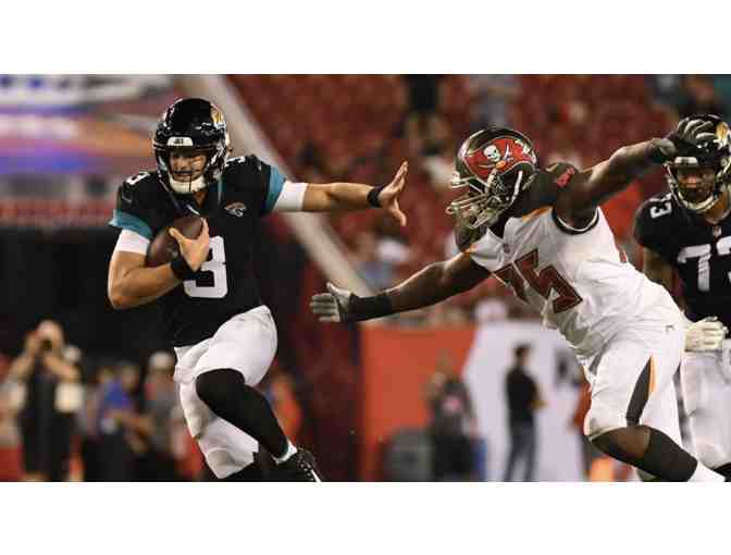 Sweet Suite! Buccaneers vs. Jaguars for 10 guests - Photo 1