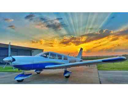 1 HOUR Scenic Flight for up to 4 PEOPLE