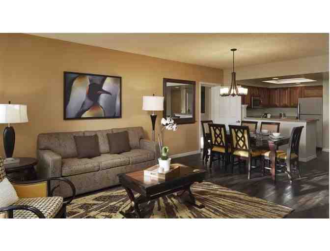 Enjoy 4 nights @ Seaworld Orlando Hilton Grand Vacation Club in luxury suite - Photo 4