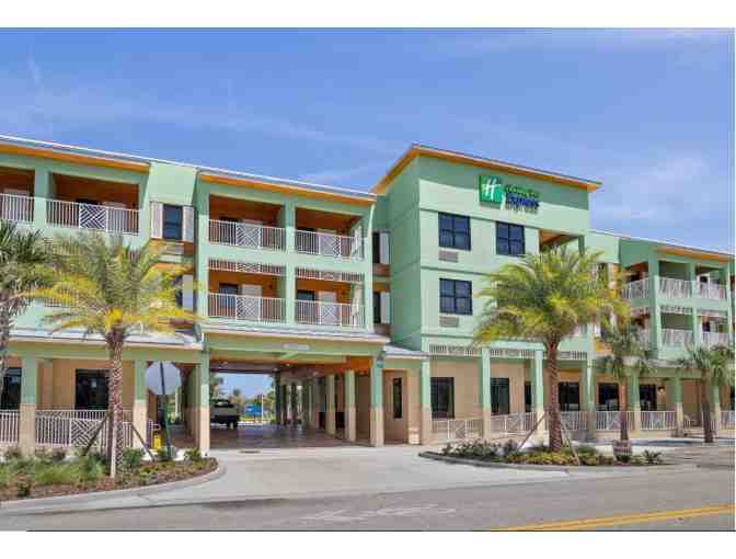 Enjoy 4 nights Holiday Inn Express Vilano Beach Saint Augustine, Fl 4.5* rated + $100 Food