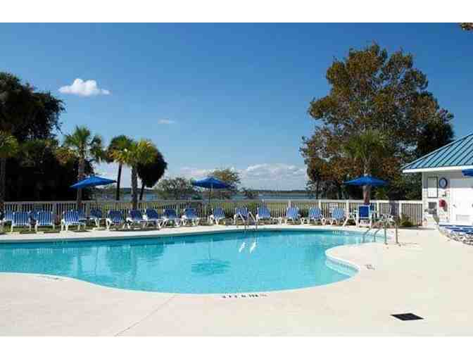 Enjoy 7 nights Bluehead Resort & Marina 4.3* Hilton Head + $100 Food