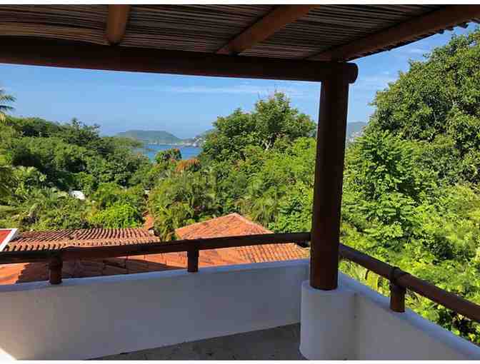 7-Night Stay for 8 in a Private Ocean View Villa in Zihuatanejo, Mexico