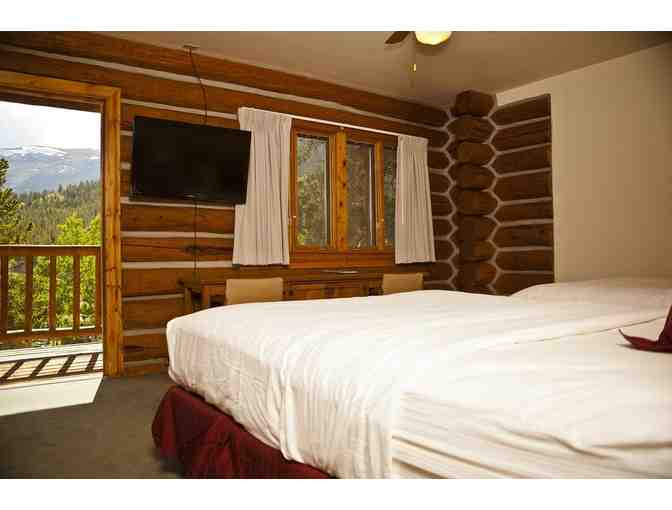 Enjoy 2 nights @ Dao House Estes Park,Colorado 4.4* Rated