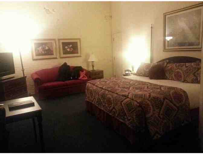 Enjoy 2 nights @ Hotel @ Oldtown Wichita, KS, + $100 Food