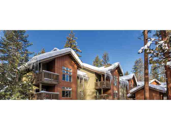 Enjoy 4 nights South Lake Tahoe Luxury Condo 4.7 Star + $100 Food