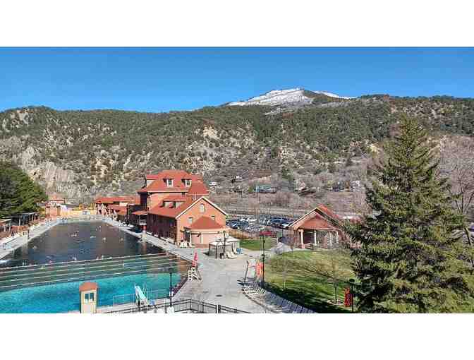 Enjoy 7 nights @ Eagle Point Resort 4.2* Vail, Co + $100 Food