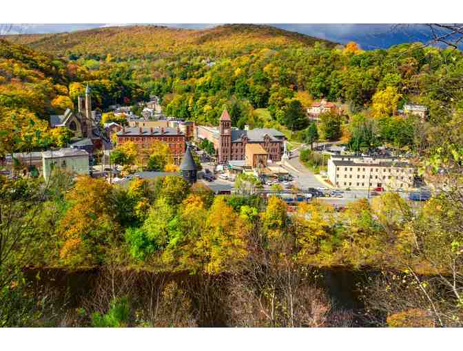 7-Night Mountain Getaway to the Poconos! - Photo 1