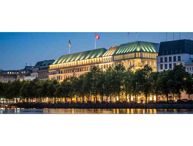 5-Night Stay in a Suite at Select Fairmont Locations in the World for 2 - Photo 7