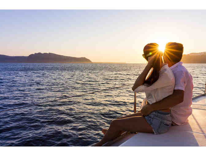 5-Night Luxury Stay in Athens and Santorini with Guided Tour for 2