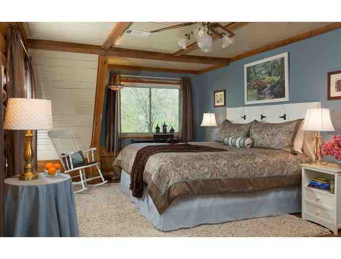 3 Nights at Most Charming B&B in Arkansas!