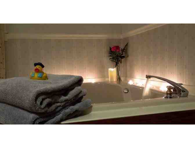 Romantic Getaway to the Candlelite Inn B&B - Photo 3