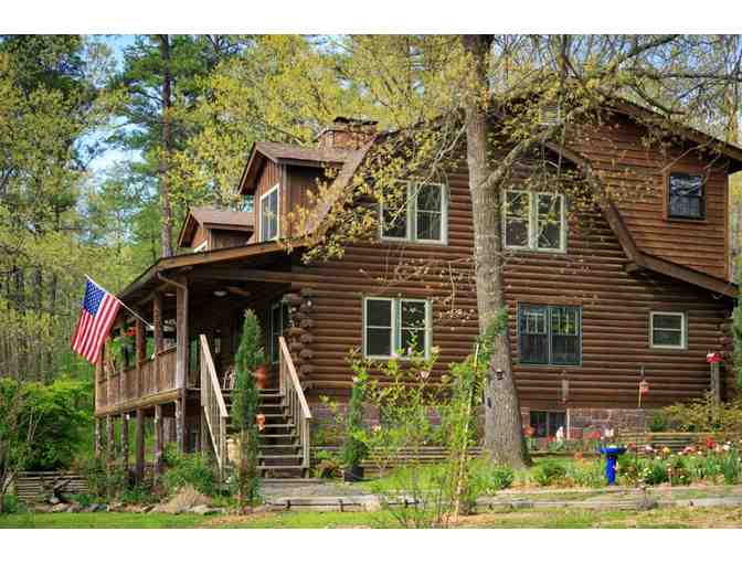 3 Nights at Most Charming B&B in Arkansas! - Photo 1