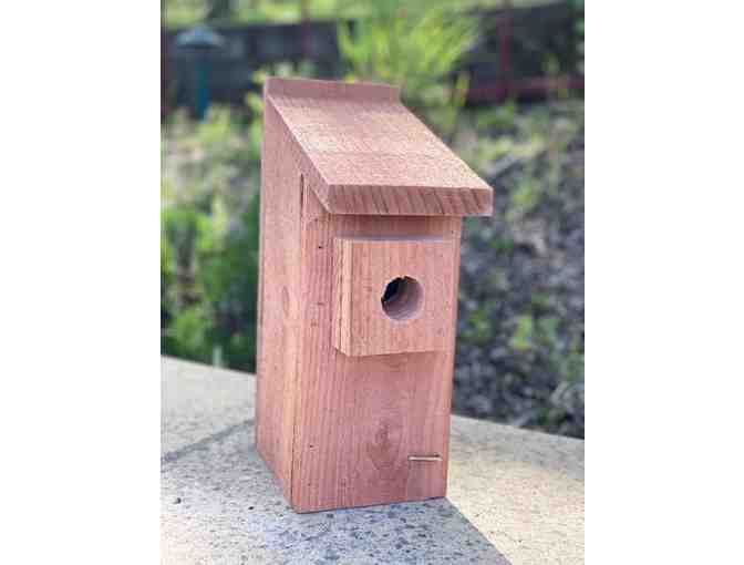 Handmade Bluebird Nesting Box - Photo 1