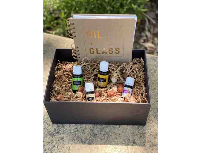 Essential Oil Gift Set and "Oil + Glass" Lifestyle Guide - Photo 1
