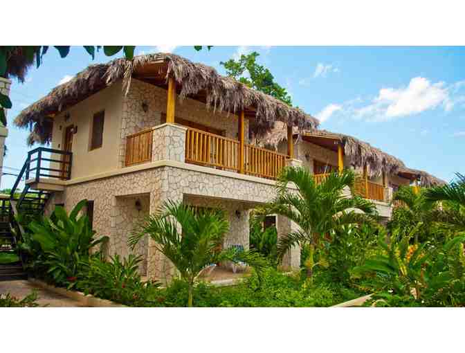 Enjoy 5 nights for two at Spa Retreat Negril, Jamaica