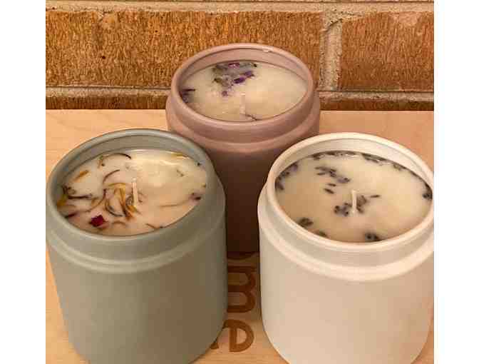3 Handmade Soy Candles - Photo 1