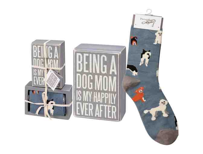 Box Sign and Sock Set - Dog Mom Happily Ever After