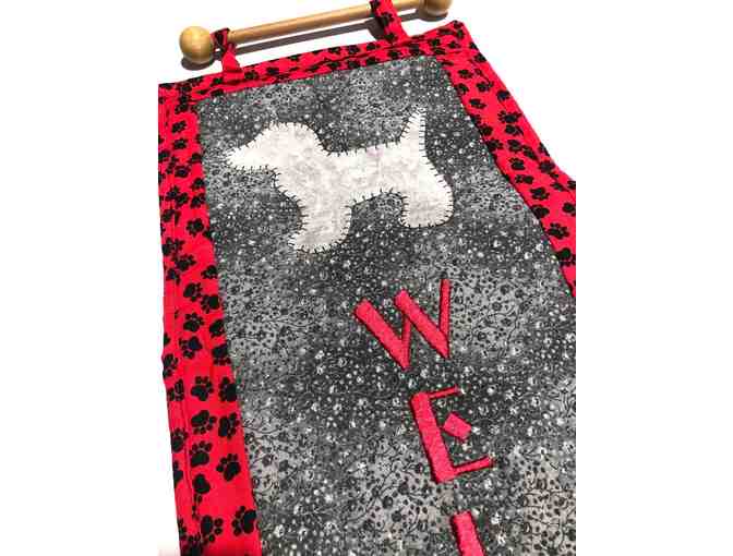Welcome Quilted Dog Wall Decor (30' long)