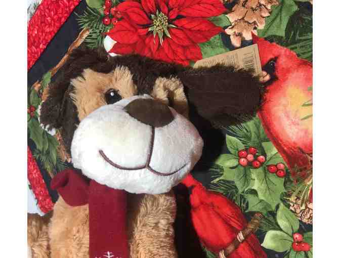 Holiday Cardinal Quilted Throw w/Bonus Dog Toys 47x29