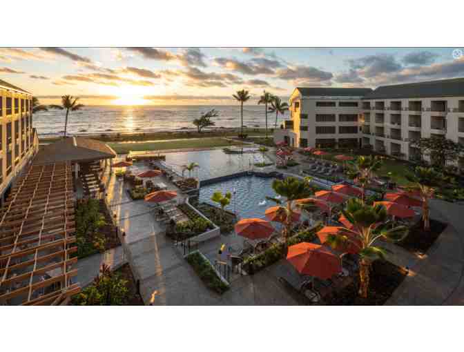 3-Night Stay &amp; $100 GC for a restaurant at Sheraton Coconut Beach - Photo 1