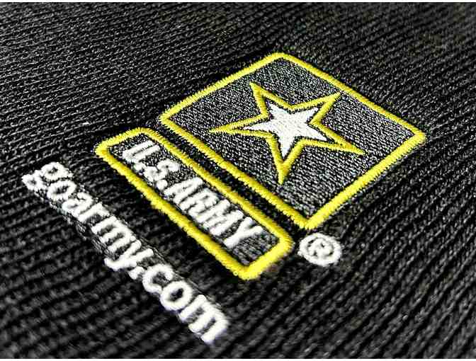U.S. Army Beanie and Large Physical Fitness Shirt - Photo 2