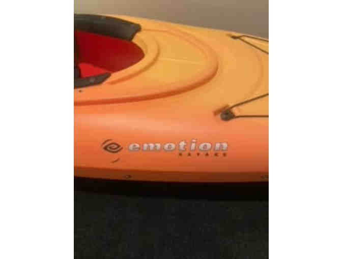 Emotion Guster Sit-In Kayak with Paddle - Photo 4