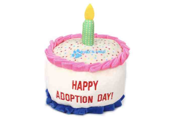 Max and Neo Happy Adoption Day Cake Toy - Photo 1