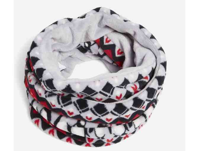 Vera Bradley Fleece Loop Scarf in Penguins Intarsia