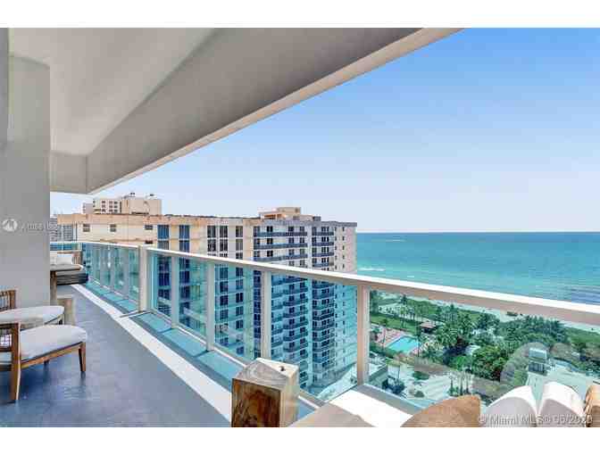 3 Night Stay in Miami Beach Penthouse - Photo 2