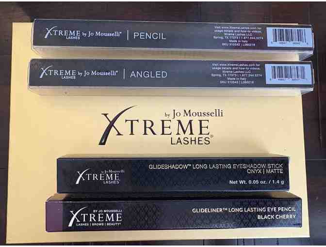 Atelier Lash and Brow Gift Certificate for a Full Set of Classic Lashes plus Eyeliners