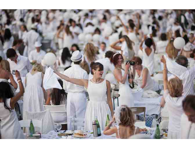 Le Diner en Blanc entry for 2