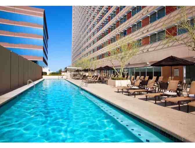Soak up the Sun in Phoenix! - Photo 1