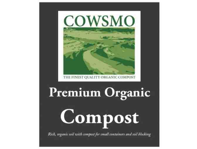 (20) 1.1 cubic ft Bags Cowsmo Premium Organic Compost