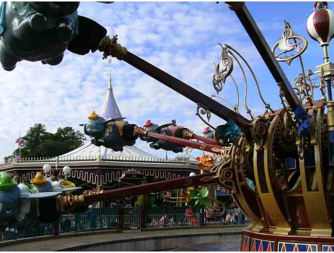 Disney World Family Adventure: 4-Night Stay for 2 & $500 Disney Gift Card