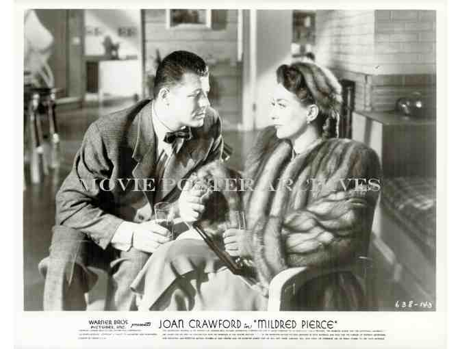 MILDRED PIERCE, 1945, movie stills, Joan Crawford, Eve Arden, Ann Blyth