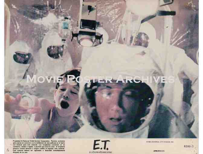 E. T. THE EXTRA TERRESTRIAL, 1982, mini lobby cards, Henry Thomas