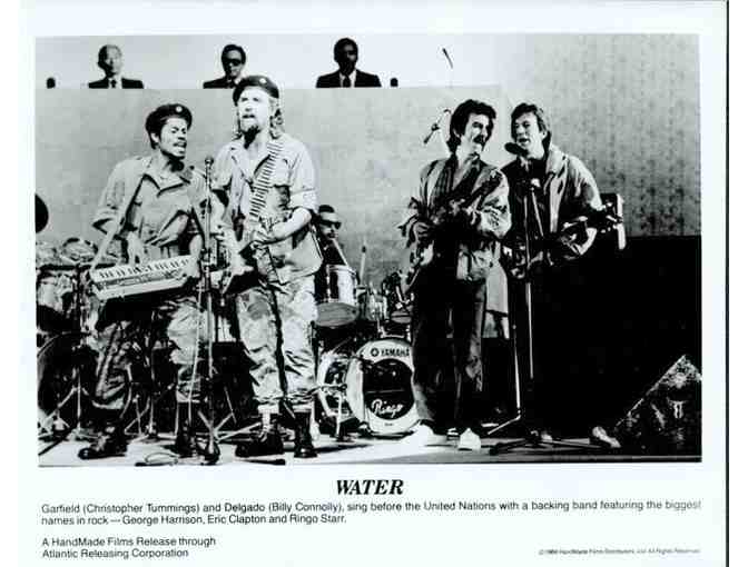 WATER, 1986, movie stills, Michael Caine, Valerie Perrine