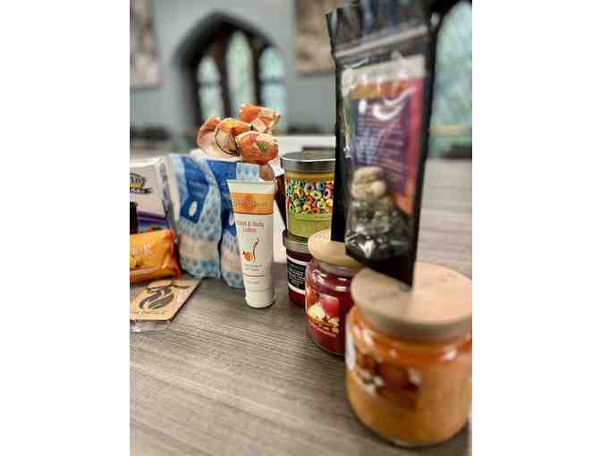 Mia Bella Candles Gift Basket