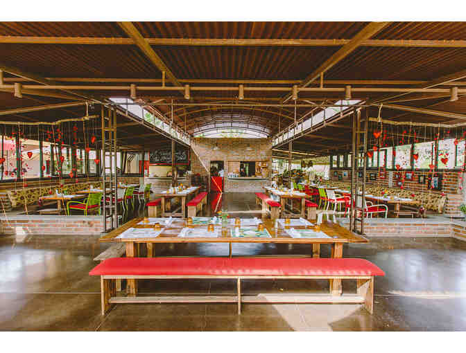 Brunch for 6 at Flora Farms