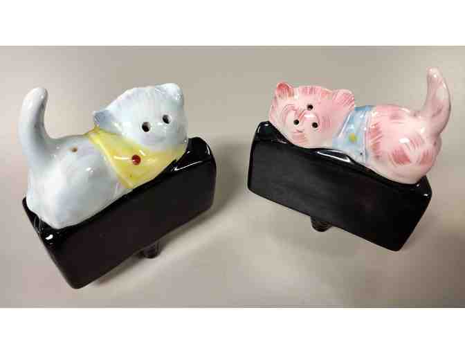 Salt & Pepper Shaker - Kittens Playing on Piano