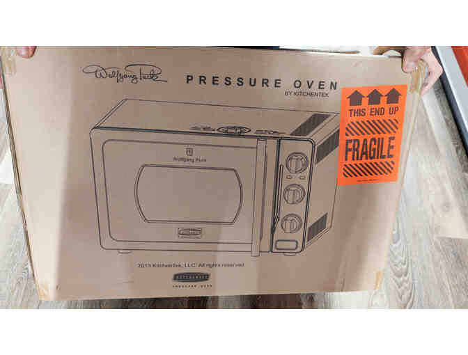 WOLFGANG PUCK PRESSURE OVEN W/ ROTISSERIE