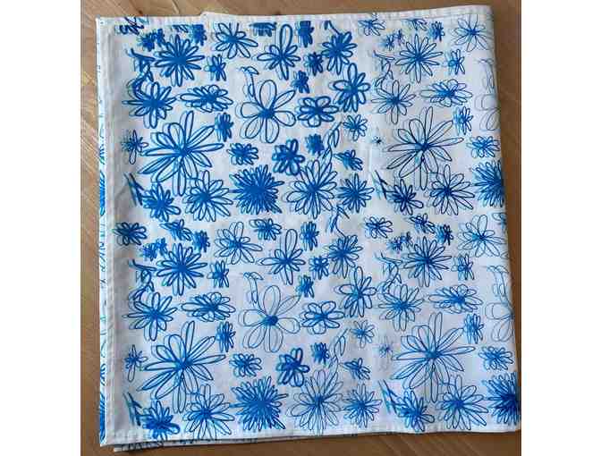 Blue Daisy Table Runner - SDA Student Design and Print - Photo 1